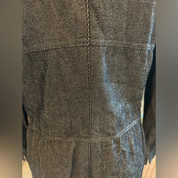 Express Denim jacket - Picture 3 of 7